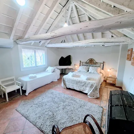 La Casa De Illora
